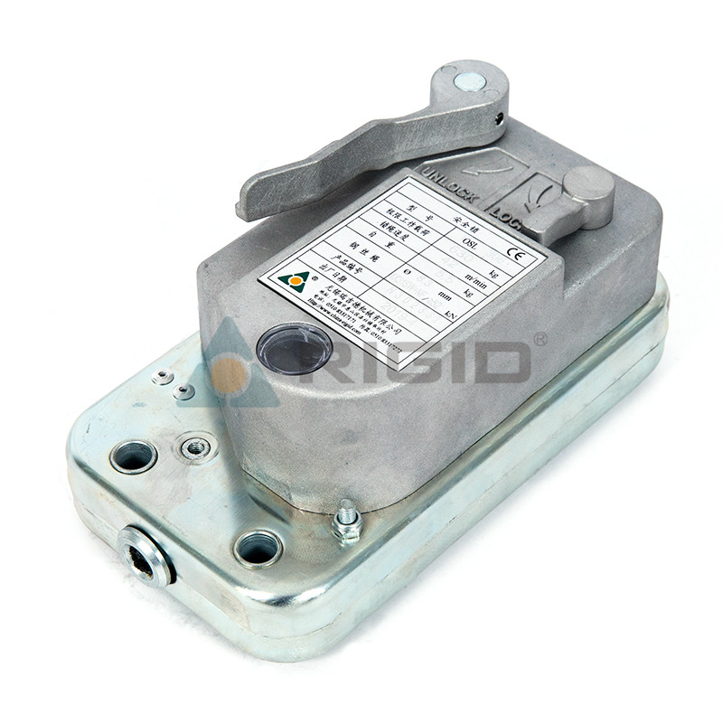 Que sont les dispositifs de sécurité des ascenseurs et pourquoi sont-ils importants ?